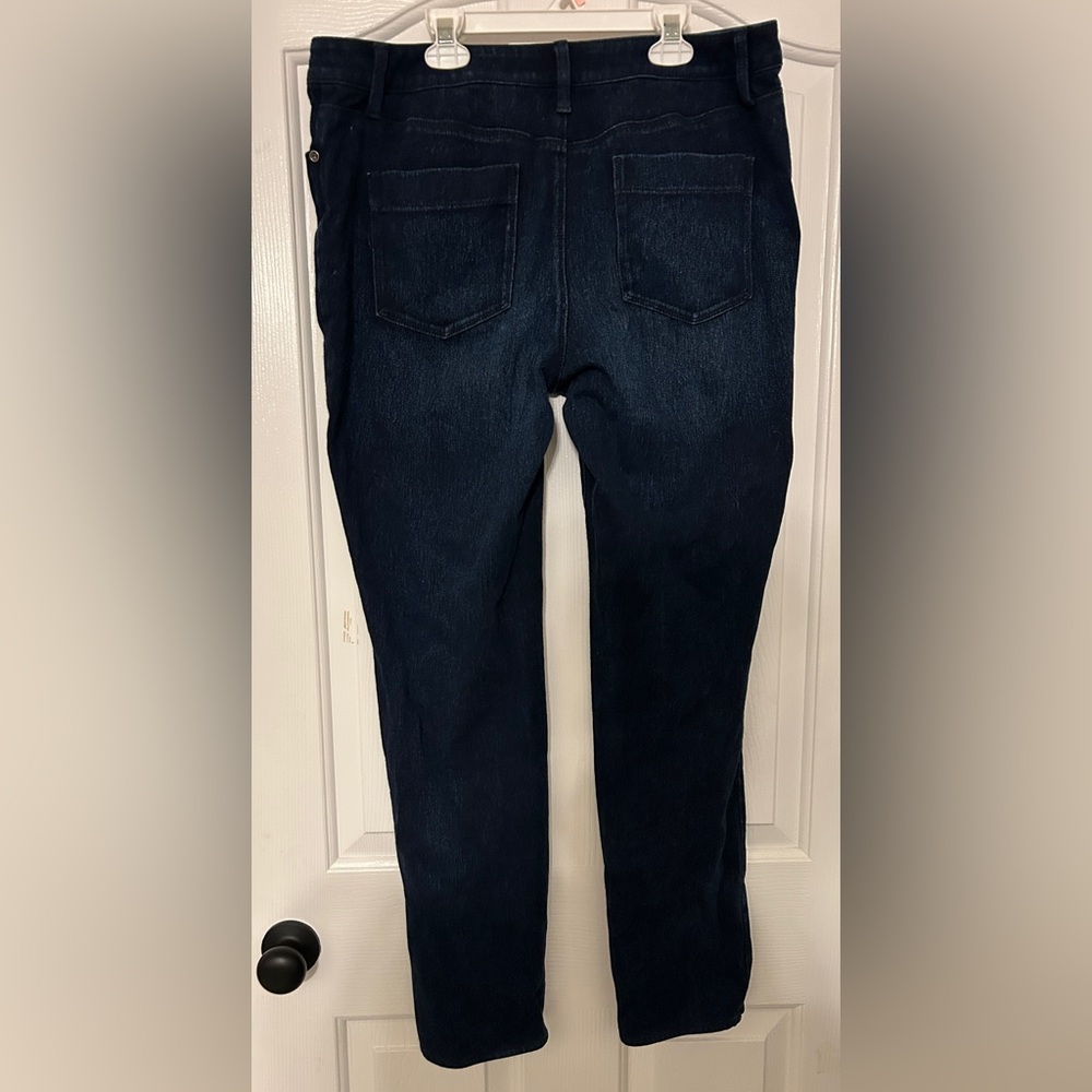 Women's Size 12 Dark Wash Jeans Coldwater Creek EUC - Picture 9 of 12